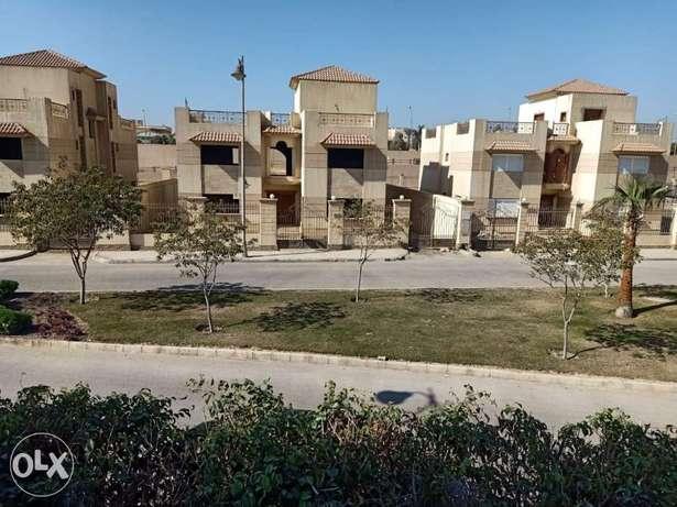 🏡 فيلا فاخرة للبيع في قلب التجمع الخامس ✨